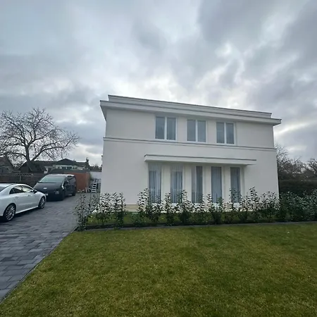 Villa Nova