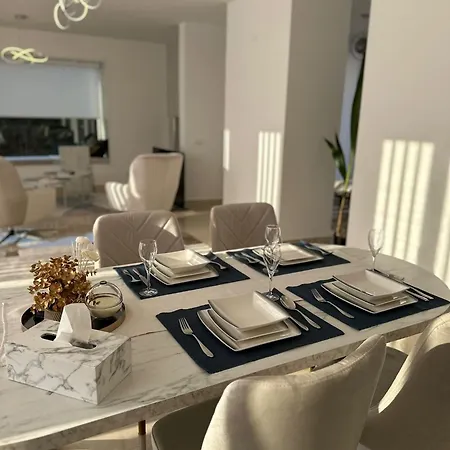 Nova Villa *